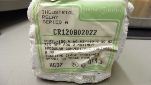 BRAND NEW OLD STOCK  SERIES A - CR120B02022 GENERAL ELECTRIC RELAY