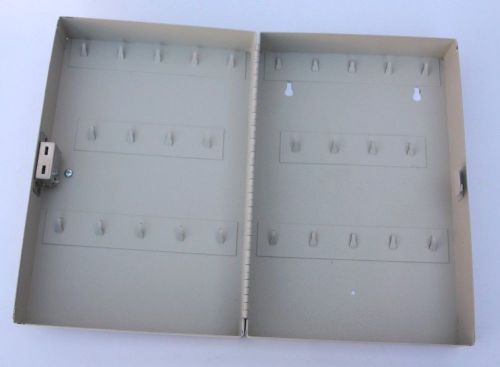 28 Key Storage Safe Cabinet Lock Box Wall Mount Holder Organizer Rack Security