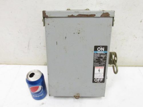 Good Siemens ITE NRH322 60 Amp 240v AC 1 Phase Fused Safety Switch Disconnect