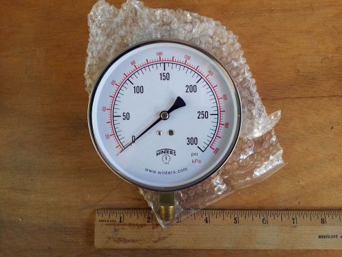 Winters pressure gauge # 326 4 1/2&#034; 1/4 npt 0-300 psi/kpa brand new and unused for sale