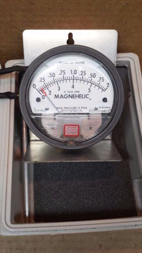 Dwyer instruments no. 2002c magnehelic pressure gage 0-2&#034; w/ original case for sale
