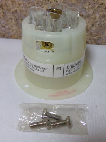HUBBELL HBL2825 TWIST LOCK PLUG 30 AMP 3 PHASE 277/480 V FLANGED INLET NEW