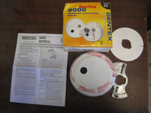 NEW GENTEX 8240 PHOTOELECTRIC 4 WIRE SYSTEM SMOKE DETECTOR 24VDC SERIES 8000