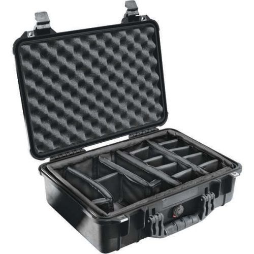 Pelican 1500-004-110 case w/padded divider 1500 case 16.75&#034;l x 11.18&#034;w x 6.12&#034;h for sale