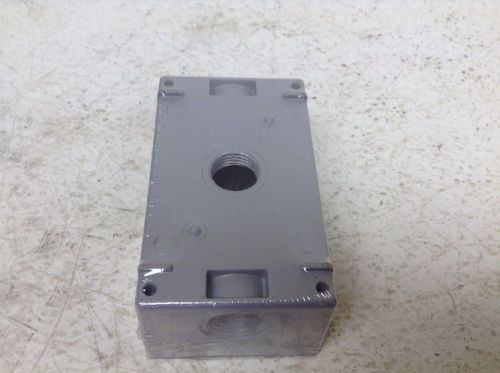 Gampak 14250 35D8 Rectangular Outlet Box 3 1/2&#034; Holes New