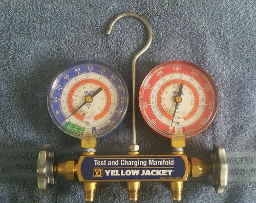 Yellow jacket manifold 407c , 404a, 134a, manifold only hoses not included for sale