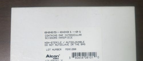Alcon 8065808101 Intraocular Scissors Handpiece with Tubing