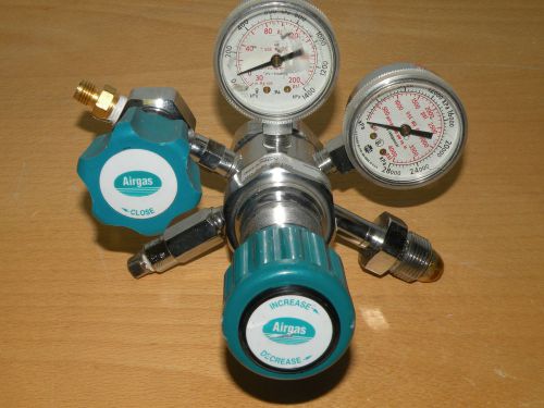 Airgas regulator 360-3-580-V-05   N2 &amp; Inert Gases Max 3000 PSIG in, 200 PSI out