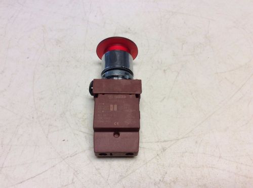 GE General Electric P9PTNVJ P9B10VN Red Illuminated Push Button