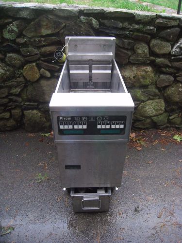 Pitco SFSE-14 electric fryer with filtration