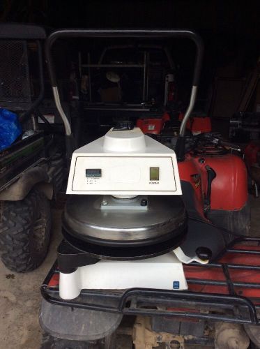 Pre-owned DoughPro DP1100, Dough Press