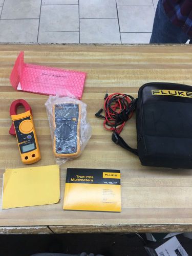 Fluke 117 true rms multimeter &amp; 322 true rms clamp meter combo kit! very nice for sale