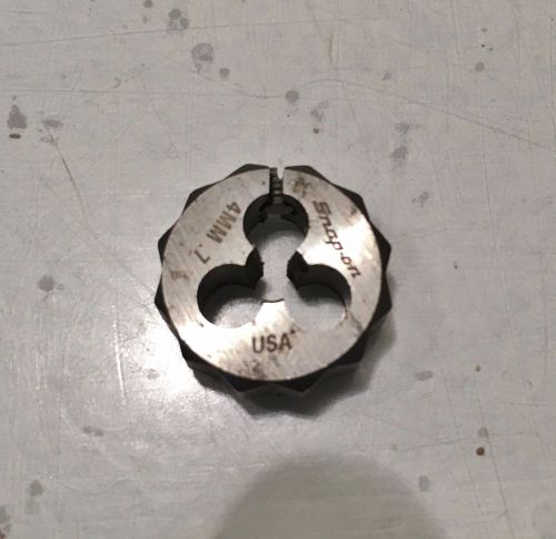 Snap-on tap and die parts -- 4 mm  .7   --   3/4&#034; diameter for sale