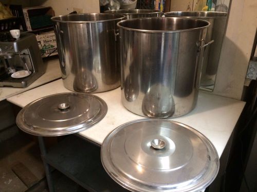 2 Commercial Stainless Steel 80 Qt. Stock/Beer Pots with lids