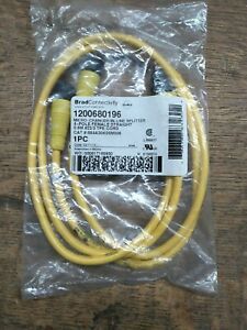 Molex 1200680196 Micro-Change In-Line Splitter 4-Pole Female Straight