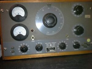 Hewlett Packard HP205AG  Audio Signal Generator