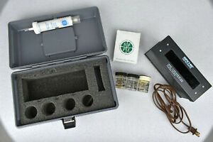 VTG Sirchie Finger Print Labs Crime Detective Ultraviolet Light Box Model 751