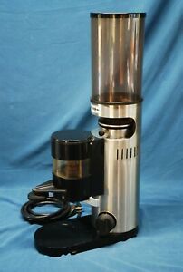 Rosito Bisani MD2000 commercial burr grinder  clean working condition.