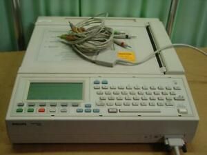 Philips PageWriter 300pi interprative EKG ECG