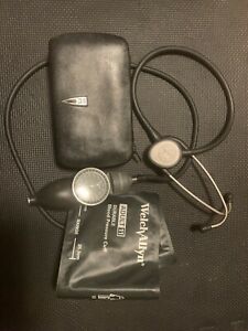Welch Allyn otoscope ophthalmoscope set With Blood Pressure Cuff And Stethoscope