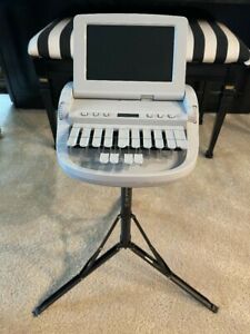 Steno Machine &#034;The Wave&#034; pristine, gray w/tripod &amp; extras for new student.