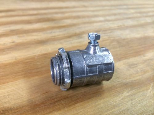 Arlington 220 1/2&#034; set screw rigid connector/threadless - box of 25 new for sale