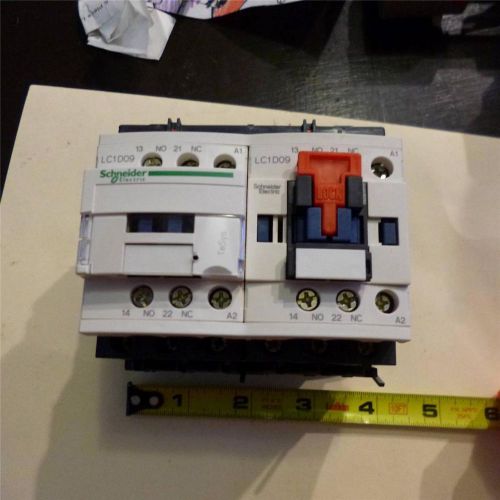 Schneider electric lc2d09g7v iec contactor,120vac,9a,open,3p for sale