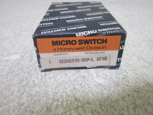 MICRO SWITCH 922AA31M-A9P-1 PROXIMITY SWITCH *NEW IN A BOX*