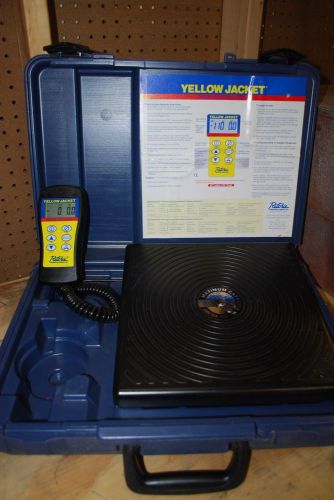 Ritchie Yellow Jacket Scale 68812 Refrigeration Freon Scale in Case 0-220lbs 220