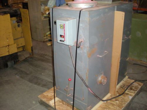NCH Model A3-101 Floor Standing Dust Collector - 200VAC 3Ph - Test Ran OK on 208