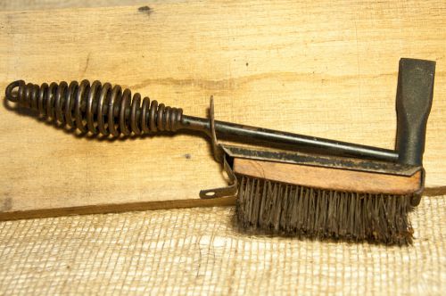 11 inch Spring Handle Chipping Hammer Wire Brush - 4 3/4 inch Brush
