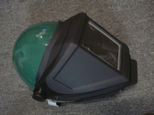 3M L-703 Hard Hat with Welding Shield  Green  70-0707-9895-7 NEW (KP1)
