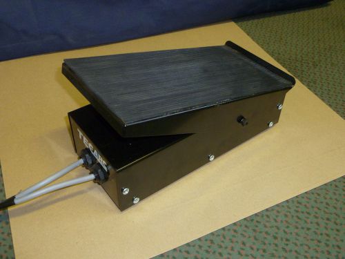 WELDER FOOT PEDAL - to suit KEMPPI MLS tig machines with a 7 pin connector