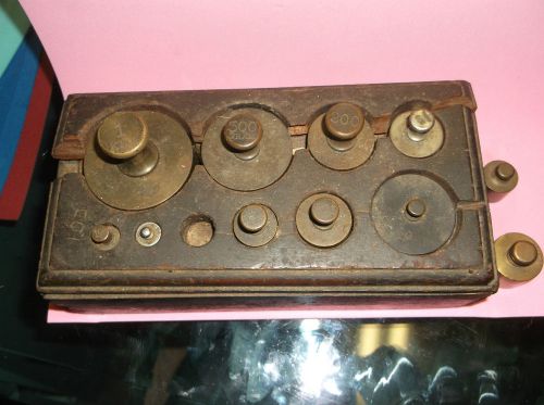 ANTIQUE BRASS CALIBRATION WEIGHT SET WITH ORIG WOODEN BOX 1 MISSING 2 EXTRA