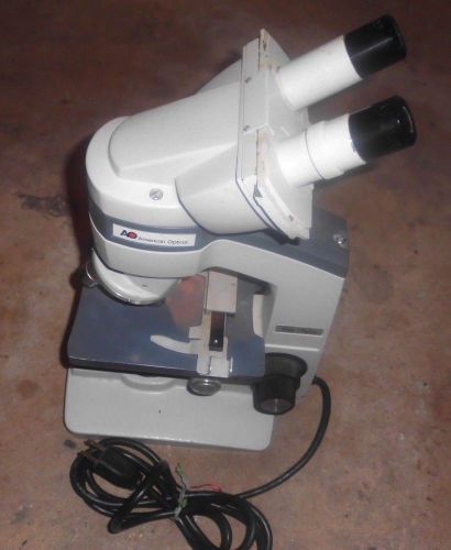 American Optical Lighted Binocular Microscope. Knob Lateral Adjustment Control