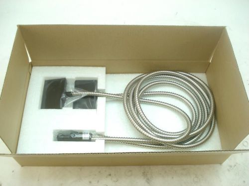 NIB Hamamatsu A8639-01 Fiber Optic Cable New in Box
