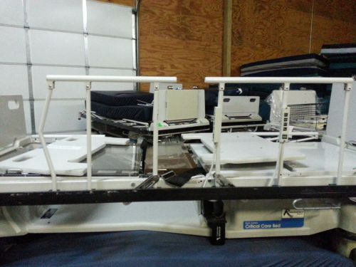 (Lot of 13) STRYKER 2020 CRITICAL CARE BED DUAL CONTROL
