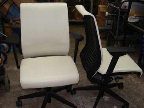 Lot of 2x ** Steelcase Think Office Chair - White Leather
