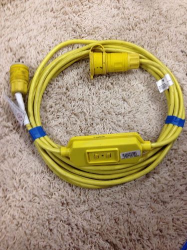 Leviton 69591 25 ft strait blade 14 awg extension cord set portable gfi device. for sale