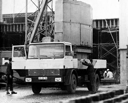 1972 Hanomag Henschel F150L 15 Ton Dump Truck Factory Photo c8128-VGPGDF
