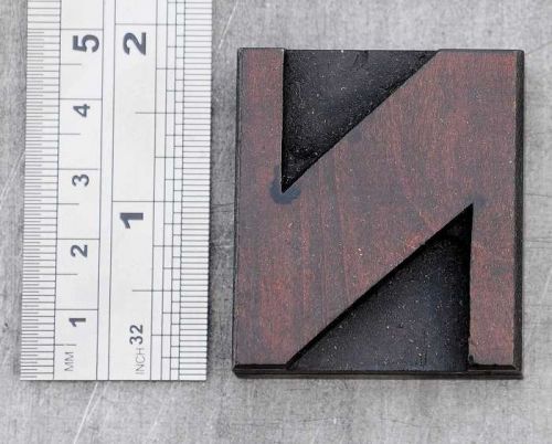 letter &#034;N&#034; Art Deco letterpress wood block wonderful patina alphabet printing 2