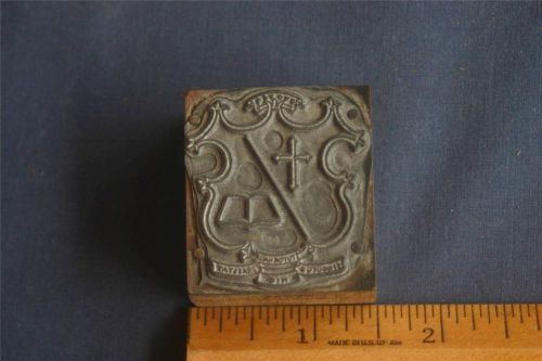 Letterpress Printing Block Tutor Hall Logo Seal Emblem       (008)