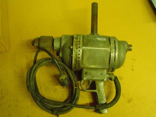 VINTAGE INDUSTRIAL BLACK AND DECKER 5/8 ELECTRIC DRILL