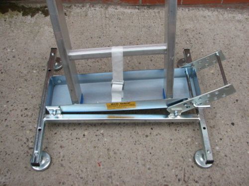 Ladder stabilizer/ladder stabilising/big grip steel securing ladder safety base for sale