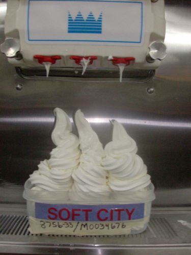 Taylor ice cream machine high volume 8756-33 water cooled 3 ph 2010 softserve for sale