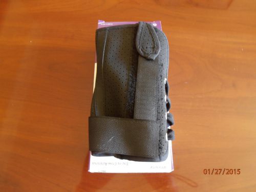 PROCARE COLLES PADDED RIGHT79-87207  FOR SUPPORT OF THE WRIST