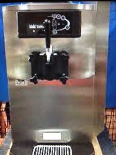 Taylor C709-27 Frozen Yogurt Soft Serve Ice Cream Machine SINGLE PHASE AIR