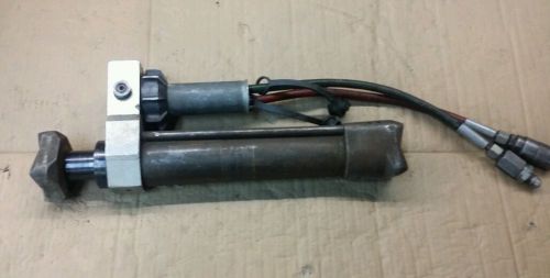 Lukas LZR12/300 hydraulic ram for jaws of life rescue
