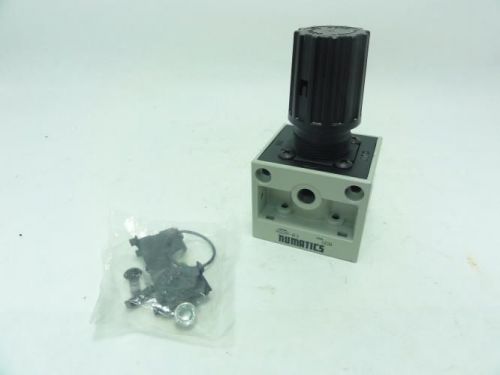 137857 New-No Box, Numatics R22R-03 Regulator 1/8&#034; NPT 3/8&#034; NPT