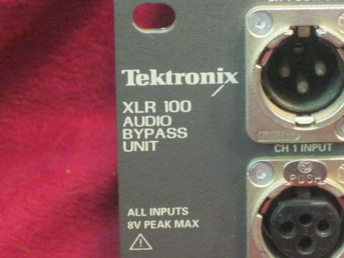Tektronix XLR100 Audio Bypass Unit 16 Channel XLR Rack Mount Breakout Box